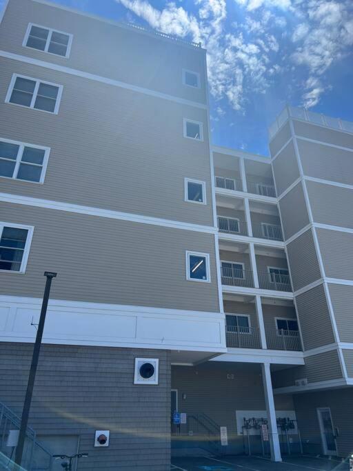 Hampton Beach Ocean Front Condo At The Surf Exterior photo